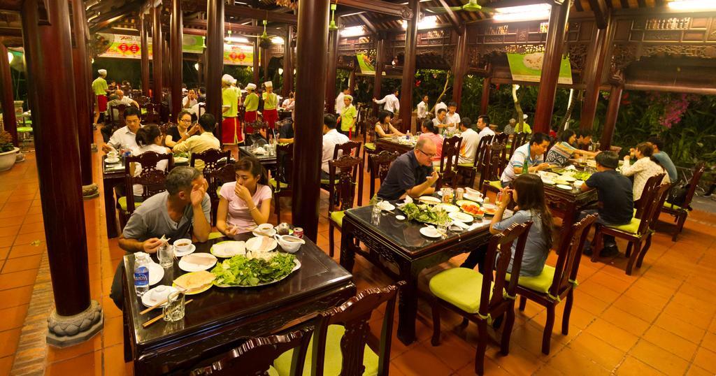 Ngoi Nha Xanh Hotel Da Nang Eksteriør billede