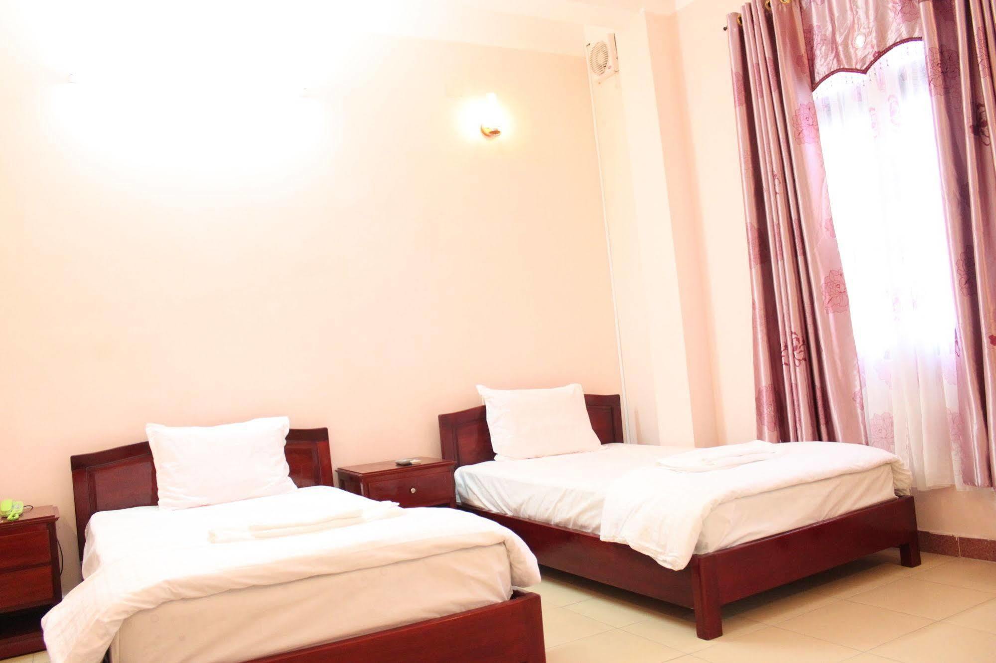 Ngoi Nha Xanh Hotel Da Nang Eksteriør billede